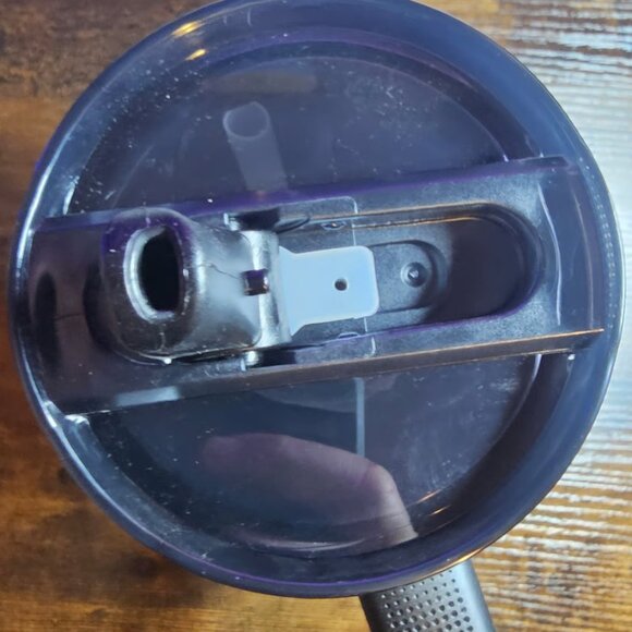 Stanley 40oz Black flip top tumbler - Picture 2 of 2